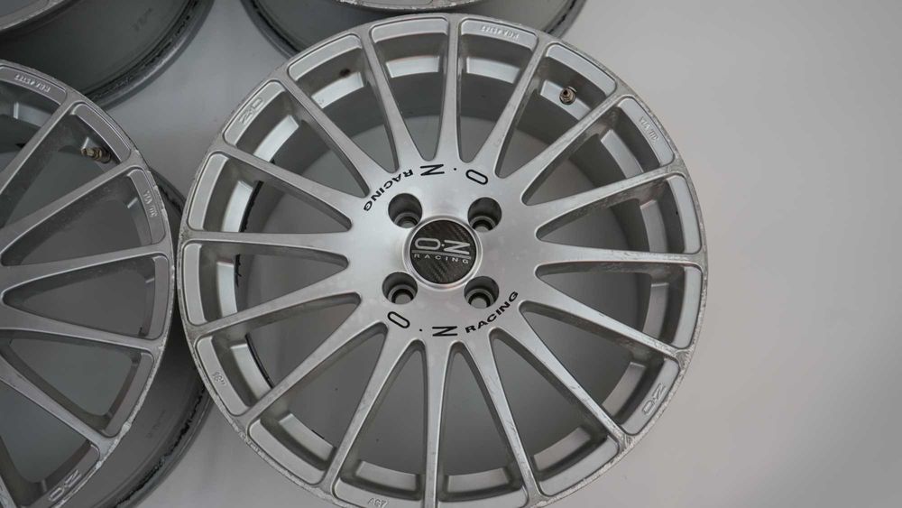 Felgi Alufelgi OZ GT R18 7J 4x108 ET25
