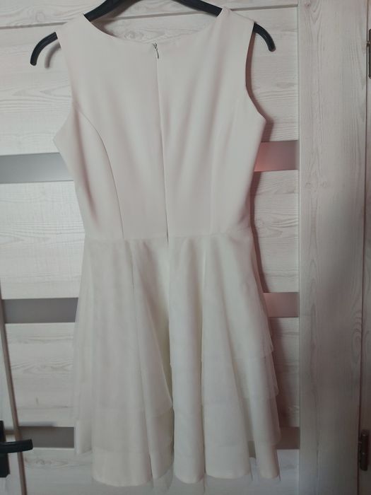 Sprzedam sukienkę S(36)