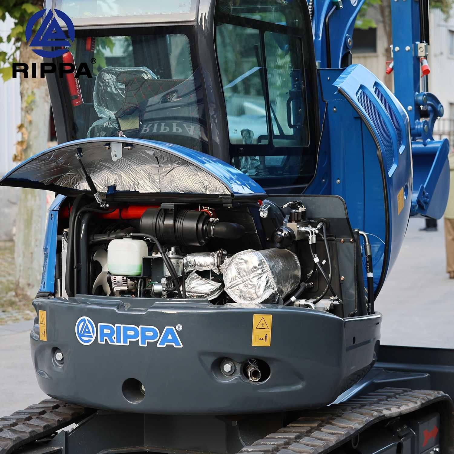 Koparka ( minikoparka ) Rippa R32 - nowa.