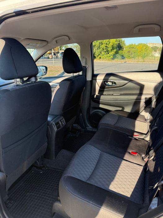 Nissan Rogue2020