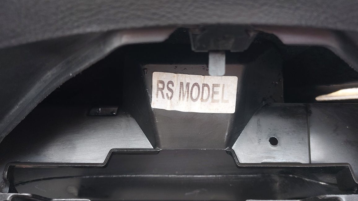 Kokpit konsola deska Ford Focus MK3 RS