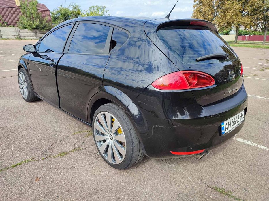 Машина на повному бойовому ходу