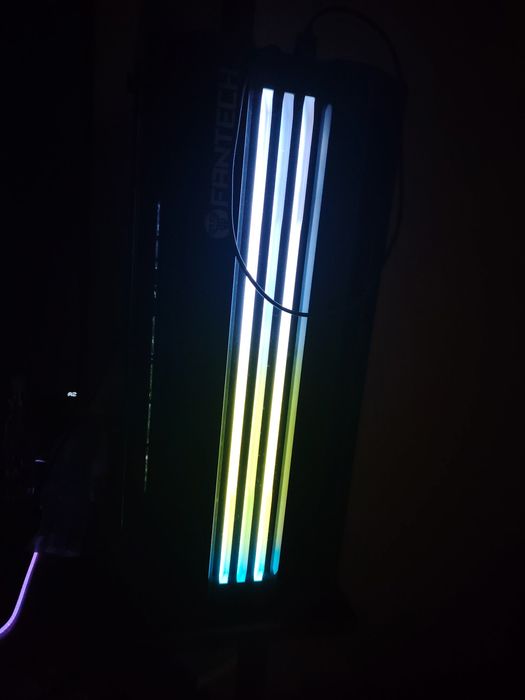 Vendo PC gaming sem placa