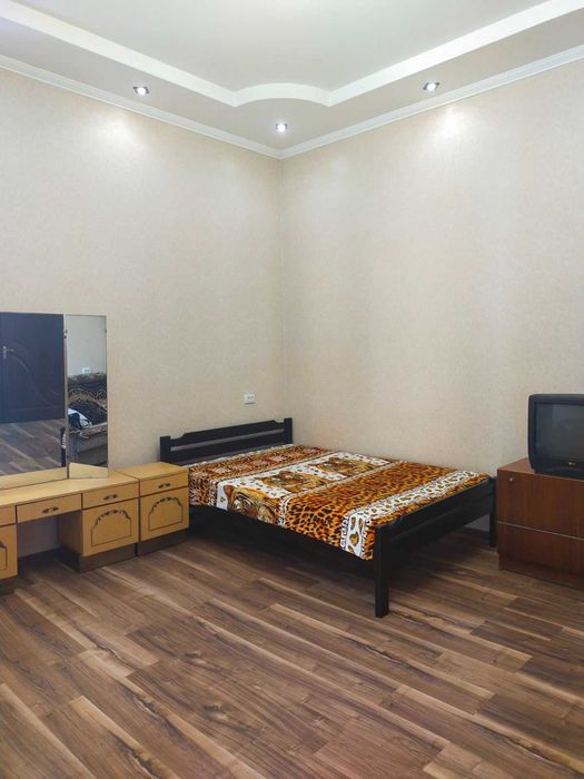 СВОЯ!!  1-к. в Центре с ремонтом, свое отопление, Дерибасовс. в 5 мин.