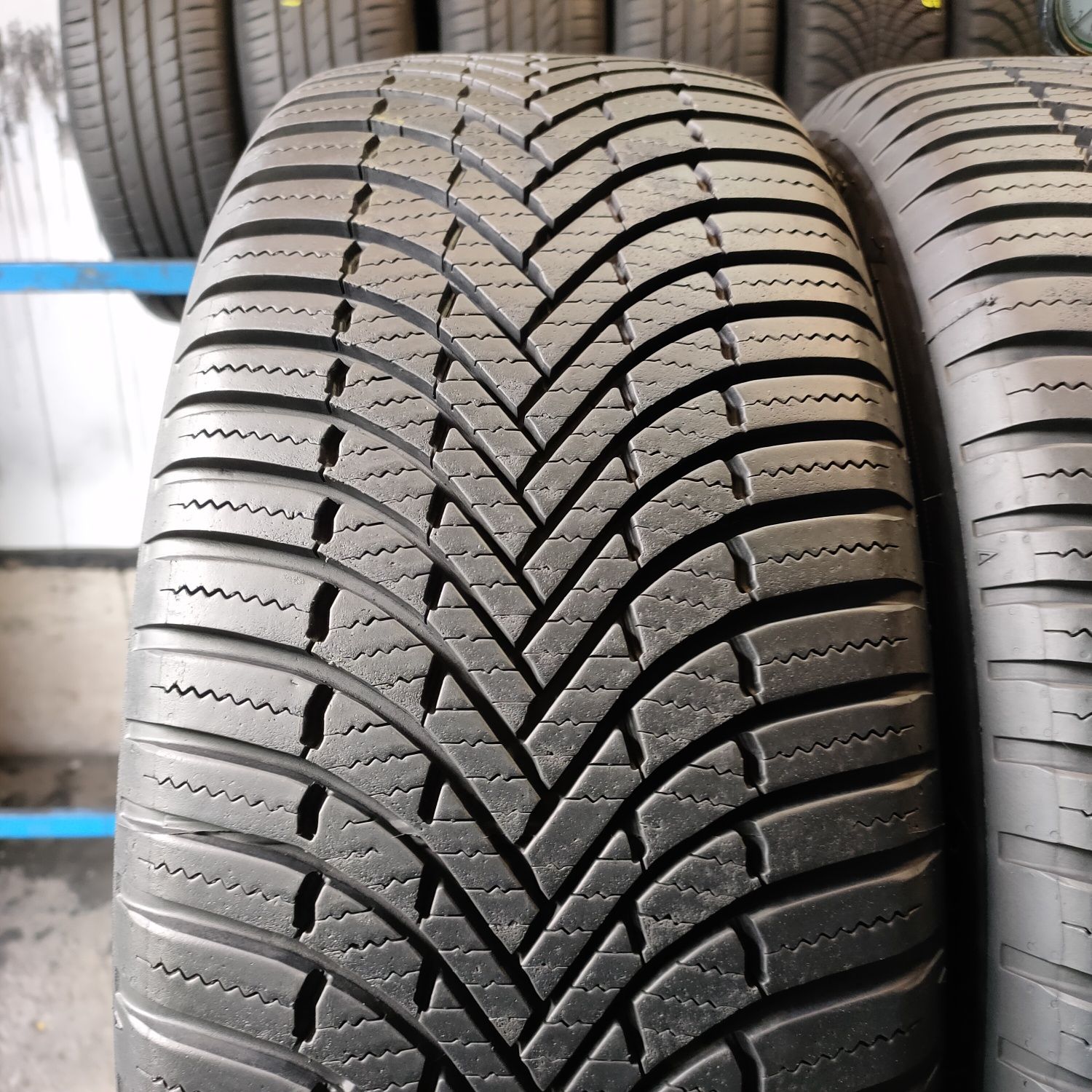 205/55r17 Firestone Multiseason 6.8mm