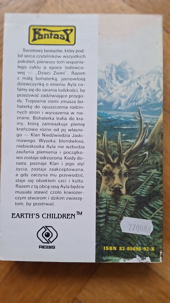 Klan niedźwiedzia jaskiniowego - Jean M. Auel