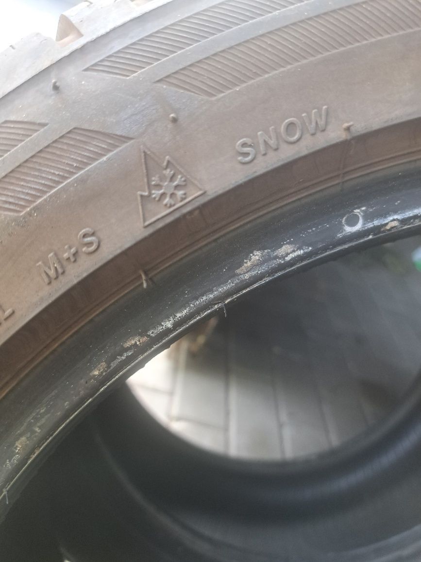 Dwie opony wielosezonowe Firestone Multiseason 205/50 R17 93v