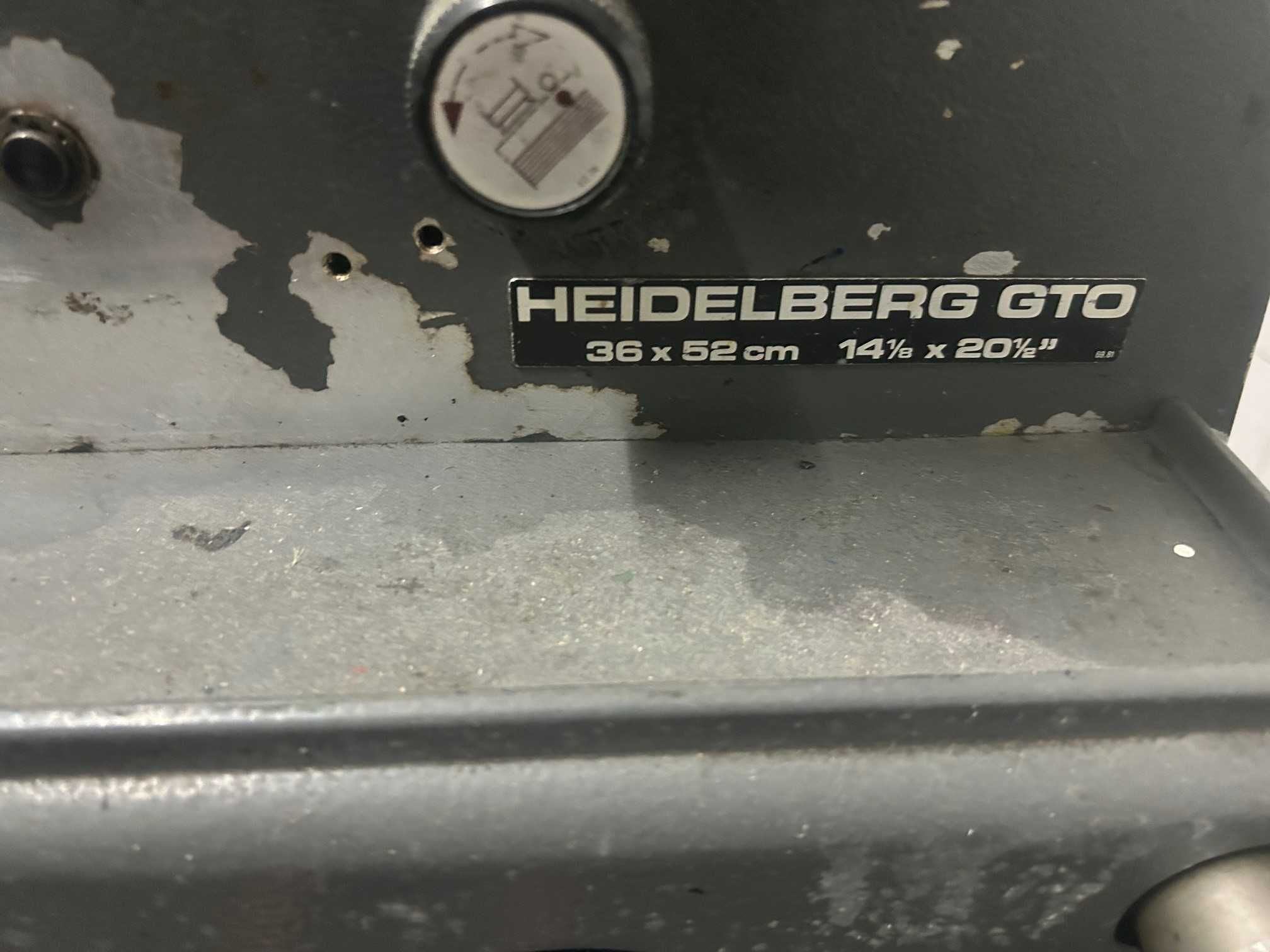 Máquina gráfica Heidelberg GTO 52
