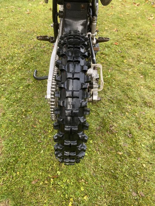 Suzuki rm 85 (sx,kx,yz,cr)