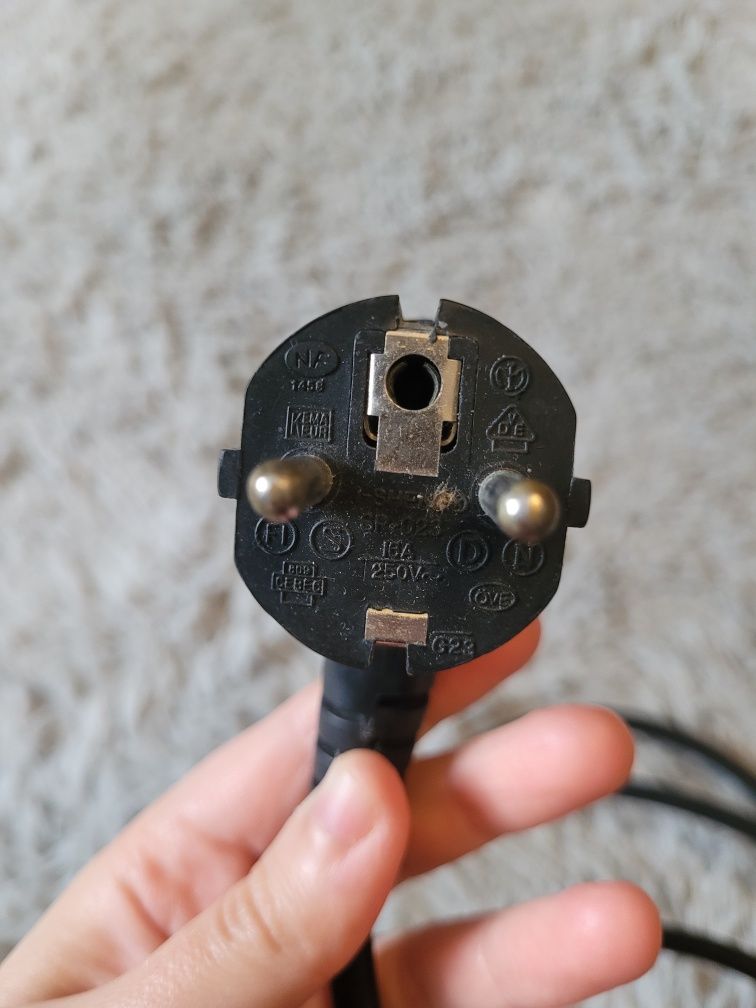 Kabel do stacjonarnego komputera