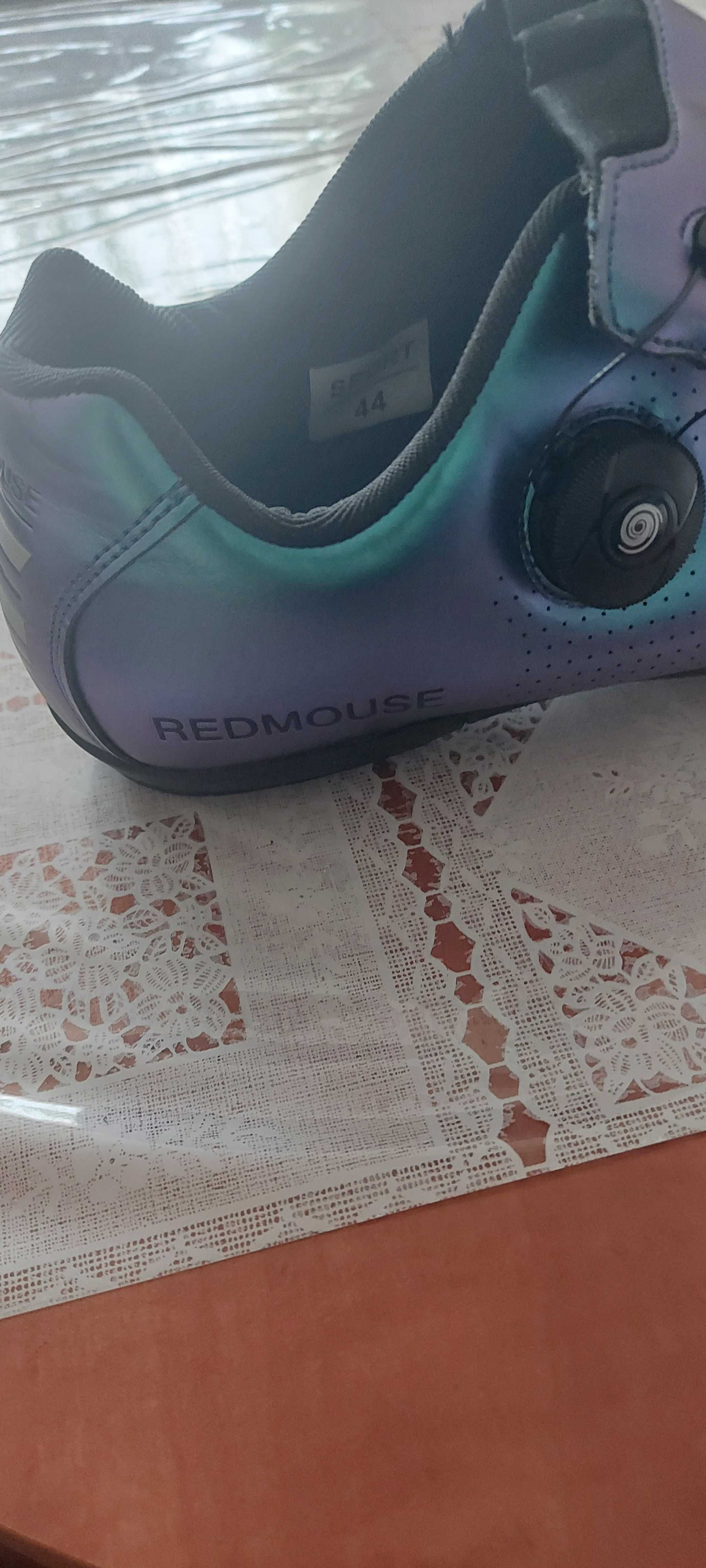 Buty rowerowe, buty do treningu górskiego, kolarstwo górskie, szosowe.