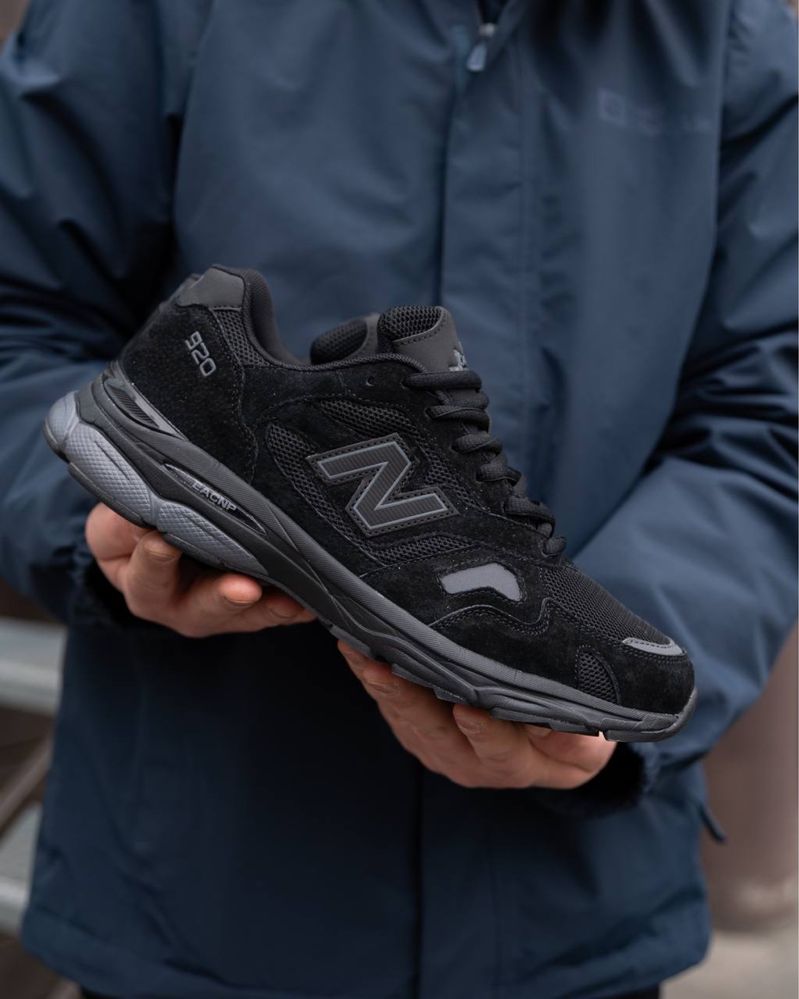 Зручне взуття New Balance 920 Triple Black