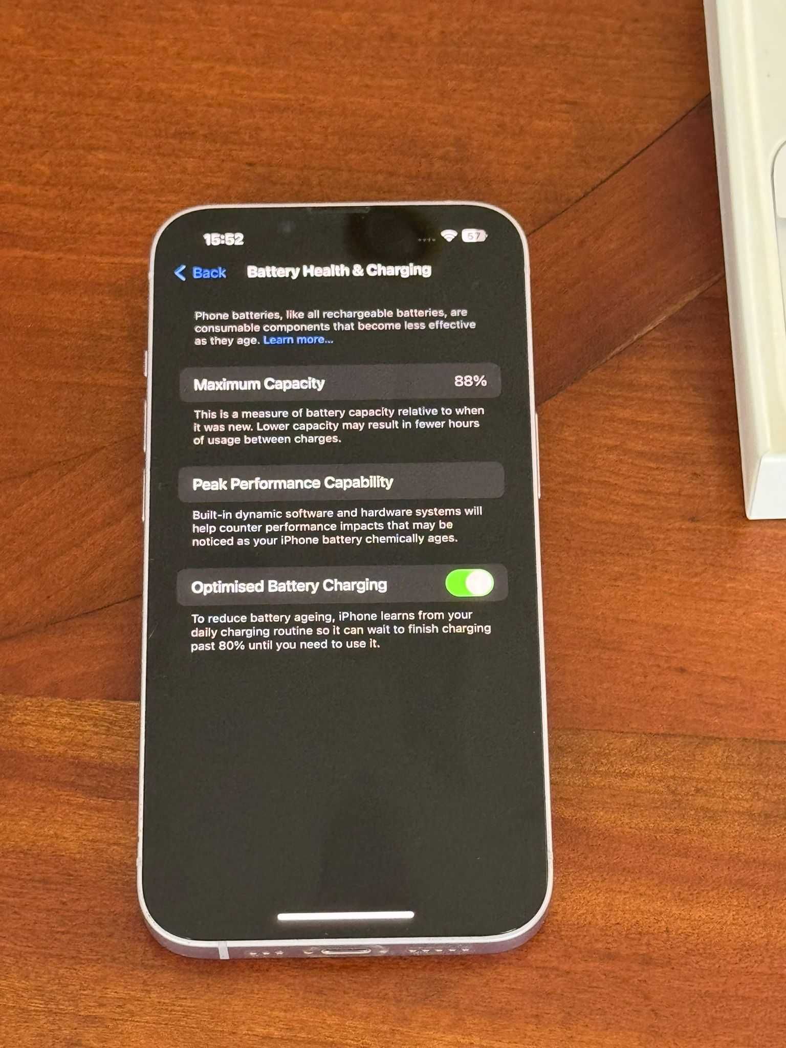 iPhone 14 Roxo – 128GB