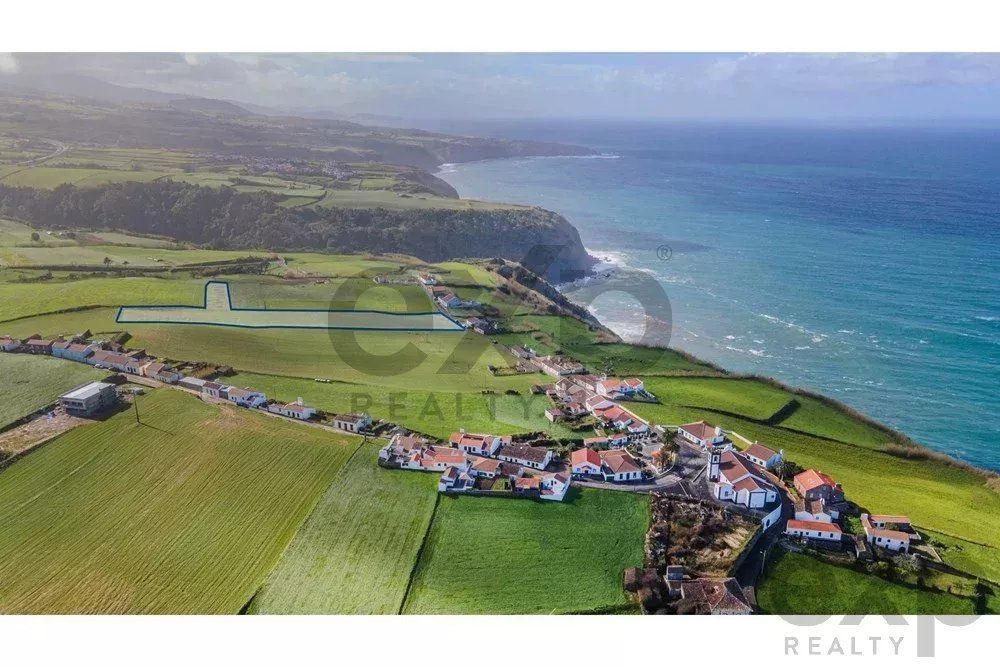 Terreno para Venda na Achada, Nordeste – Vista Mar e Potencial Turísti