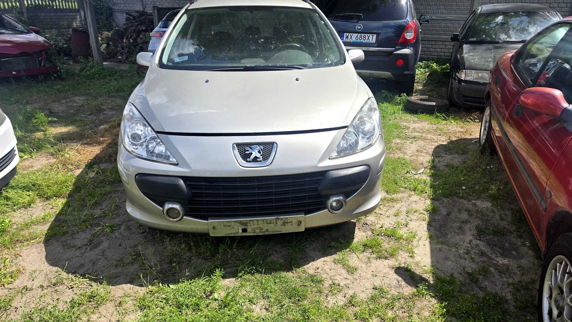 Sprzedam elementy przodu do peugeota 307 po lifcie z 2007 roku