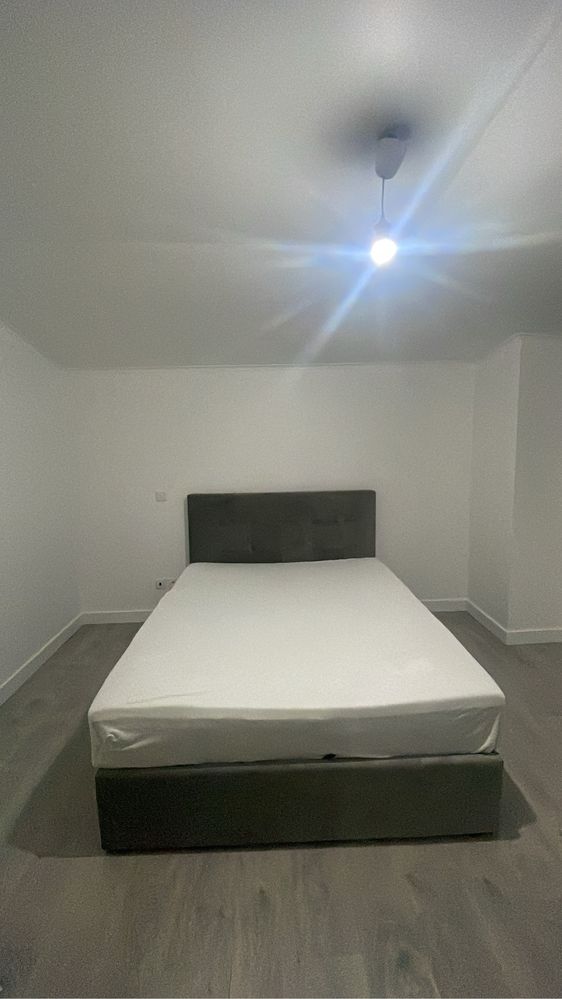 Cama Beliani Lorient Cinzento 140x200