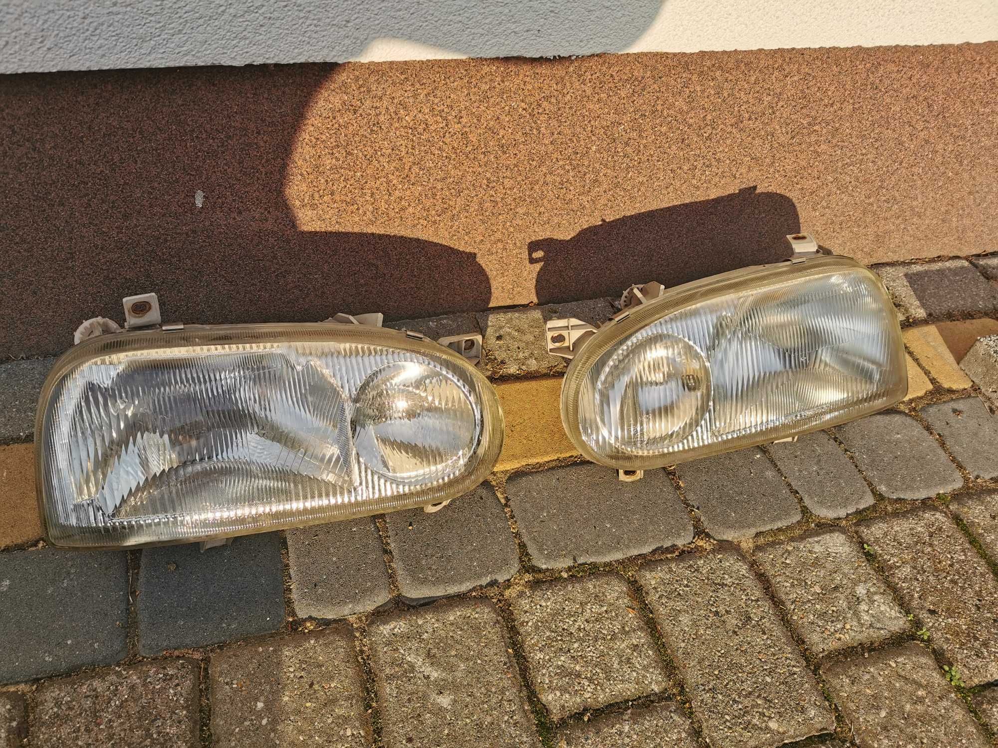 Reflektor lampa prawa lewa VW Golf 4 IV