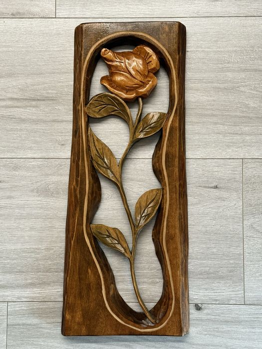 Drewniana Róża wielo letnia