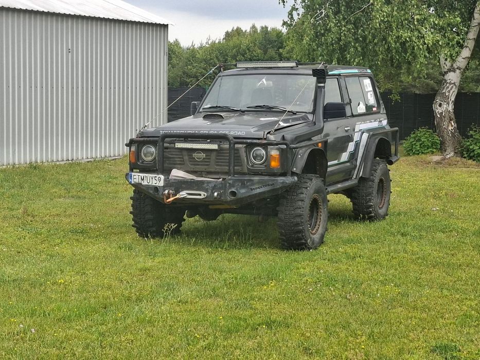 Nissan Patrol Nissan Patrol Y60 Offroad - gotowy do jazdy w tereen!