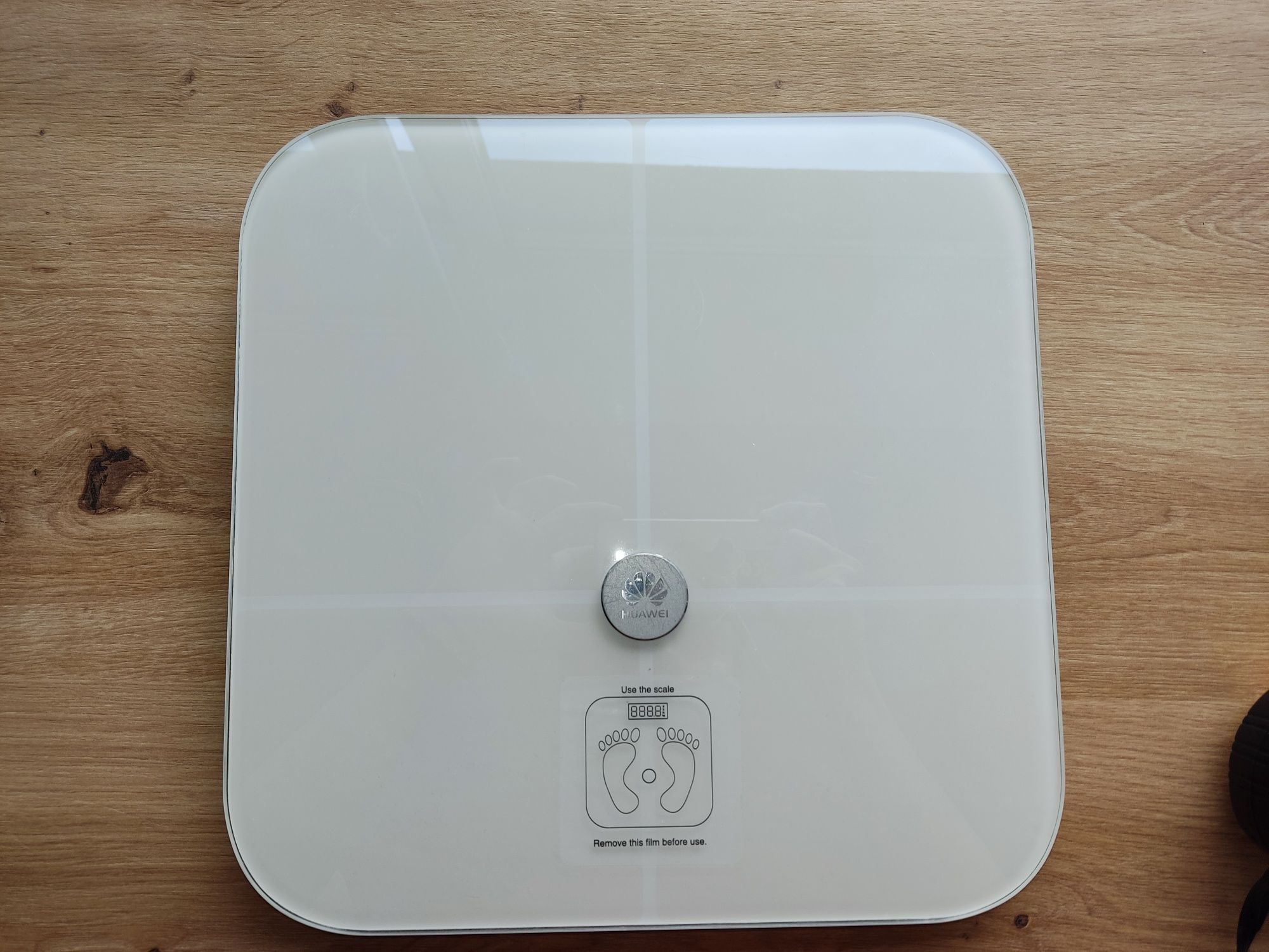 Весы Huawei AH100
