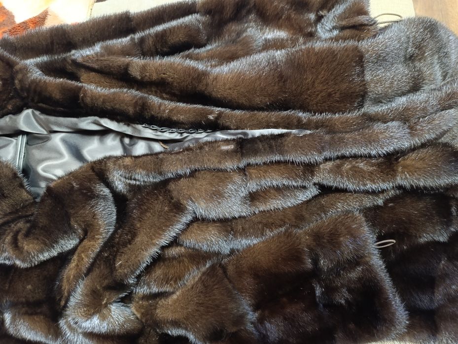 Шуба з натурального хутра норки. Полтава