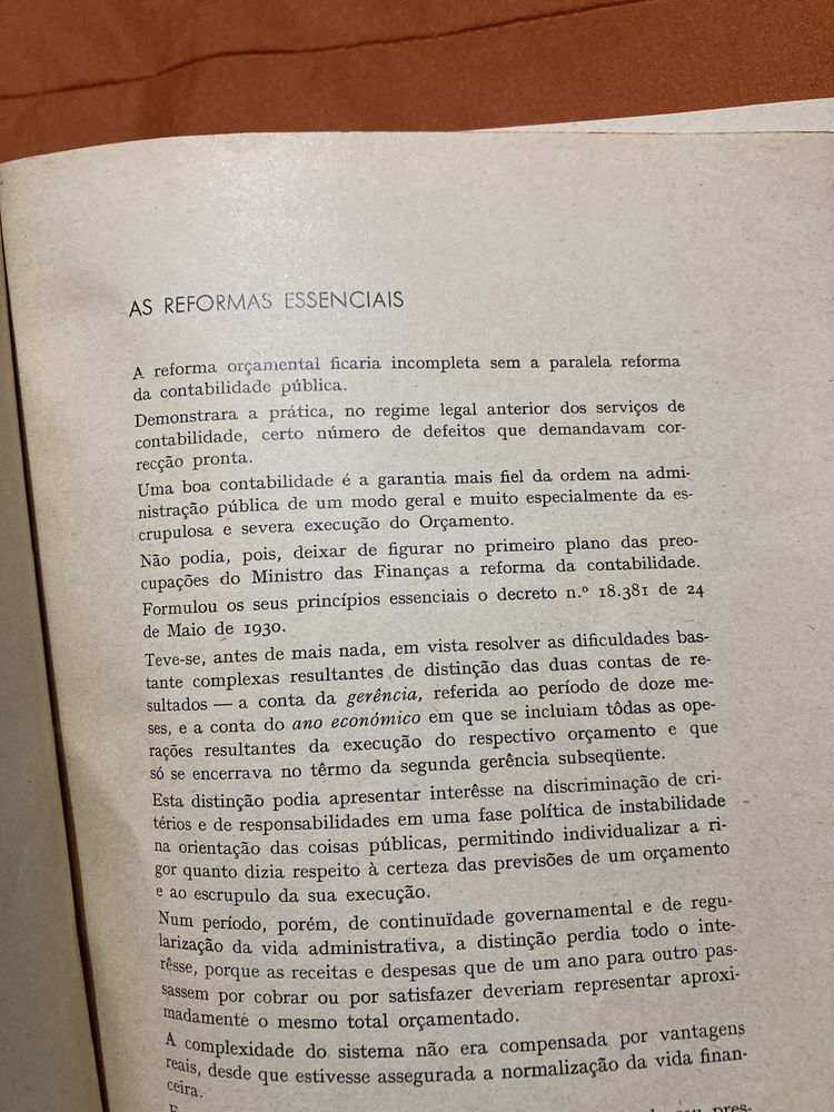 Livro A Obra de Salazar na Pasta das Finanças 1940