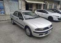 Mitsubishi Carisma Carro ano 2002