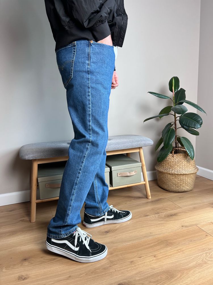 Оригінальні нові Джиниси Levi’s 541 Athletic Taper