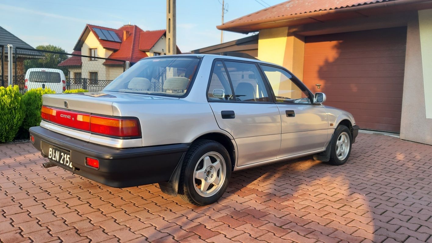 Honda civic 1.4 benzyna