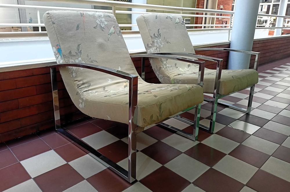 Par Cadeirões Cromados