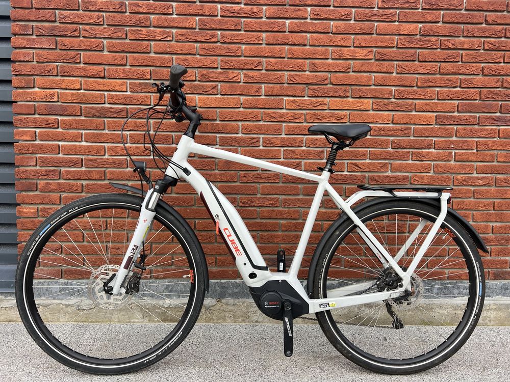 E-bike Cube Touring PRO