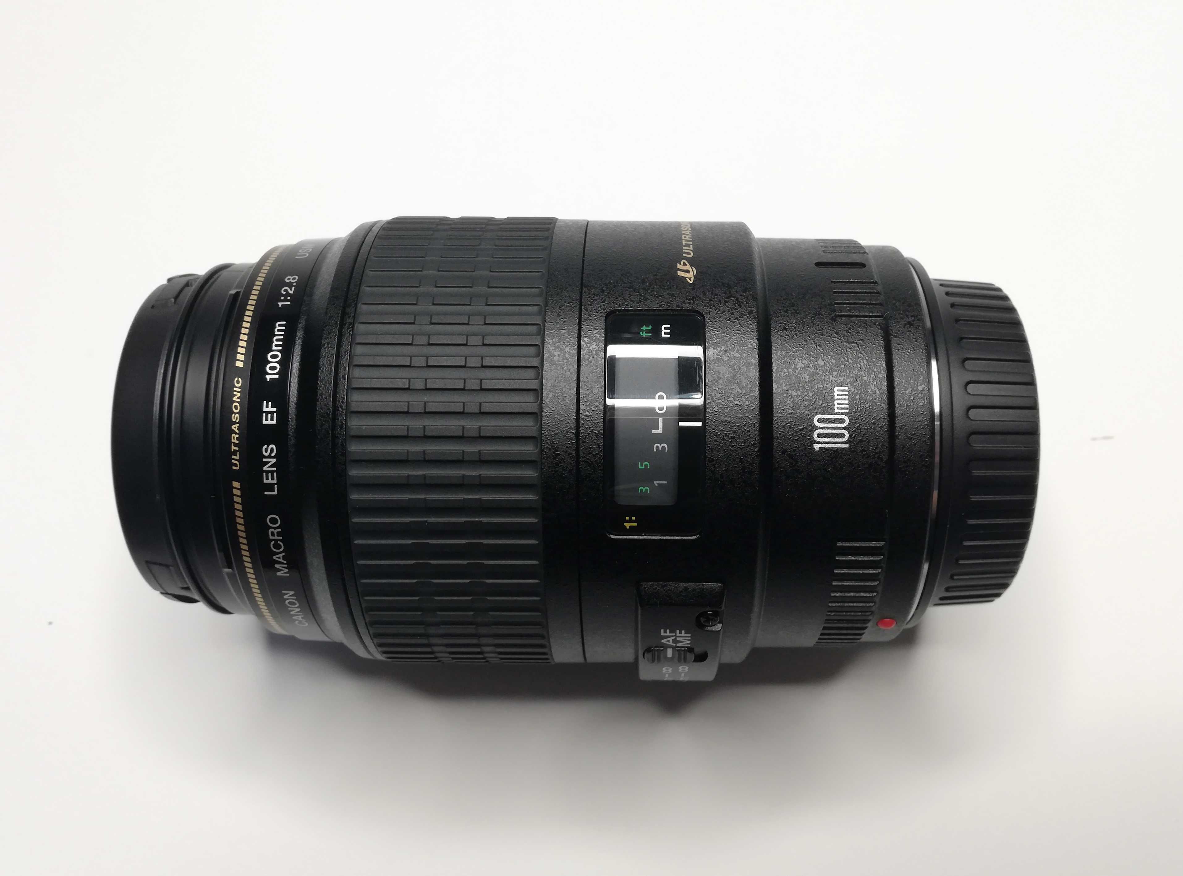 Canon EF 100mm f/2.8 Macro USM, не пользованый, с коробкой