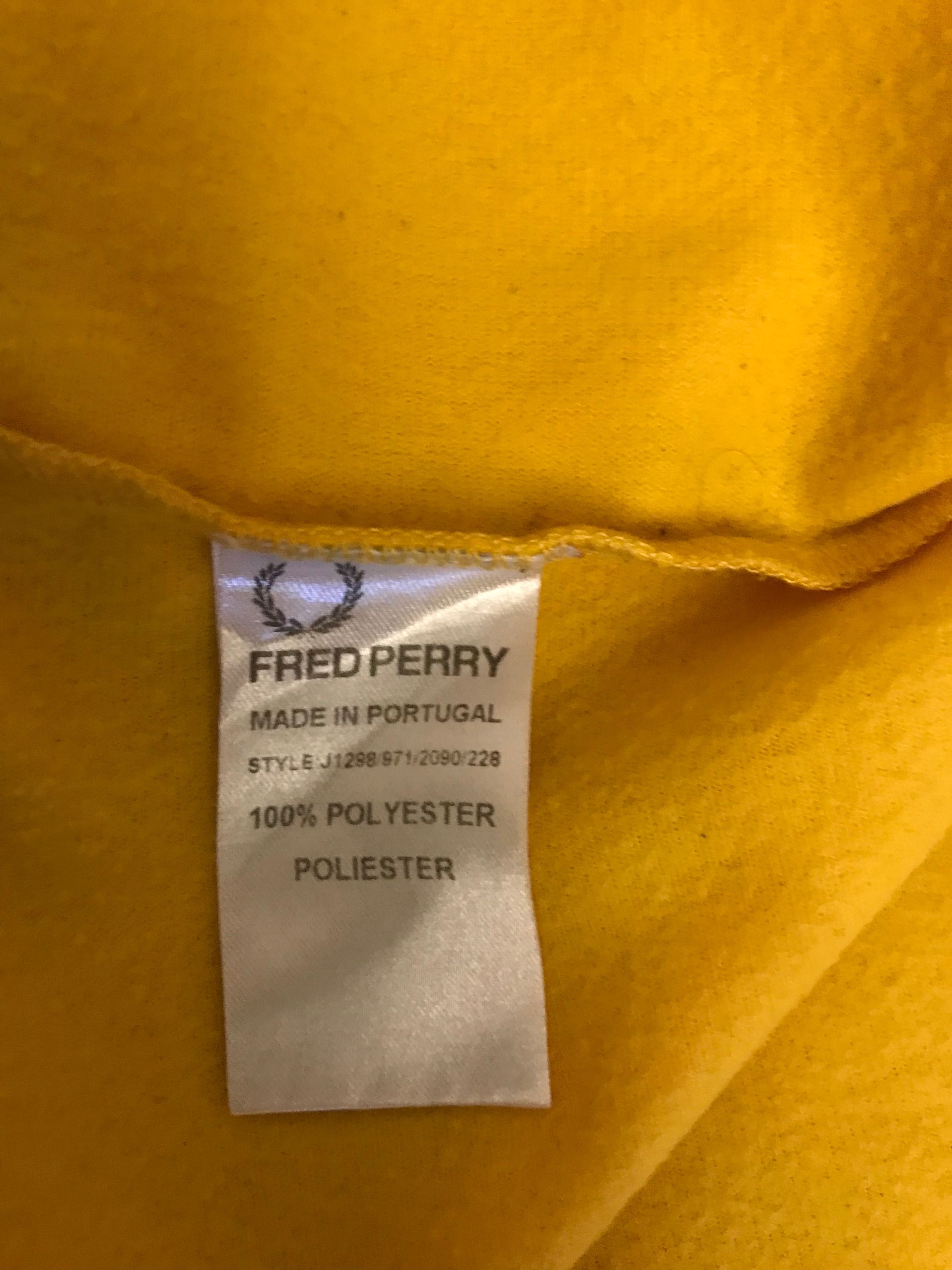 Продам пушечний бомбер/олімпійка Фредак.Стан нової. Fred Perry