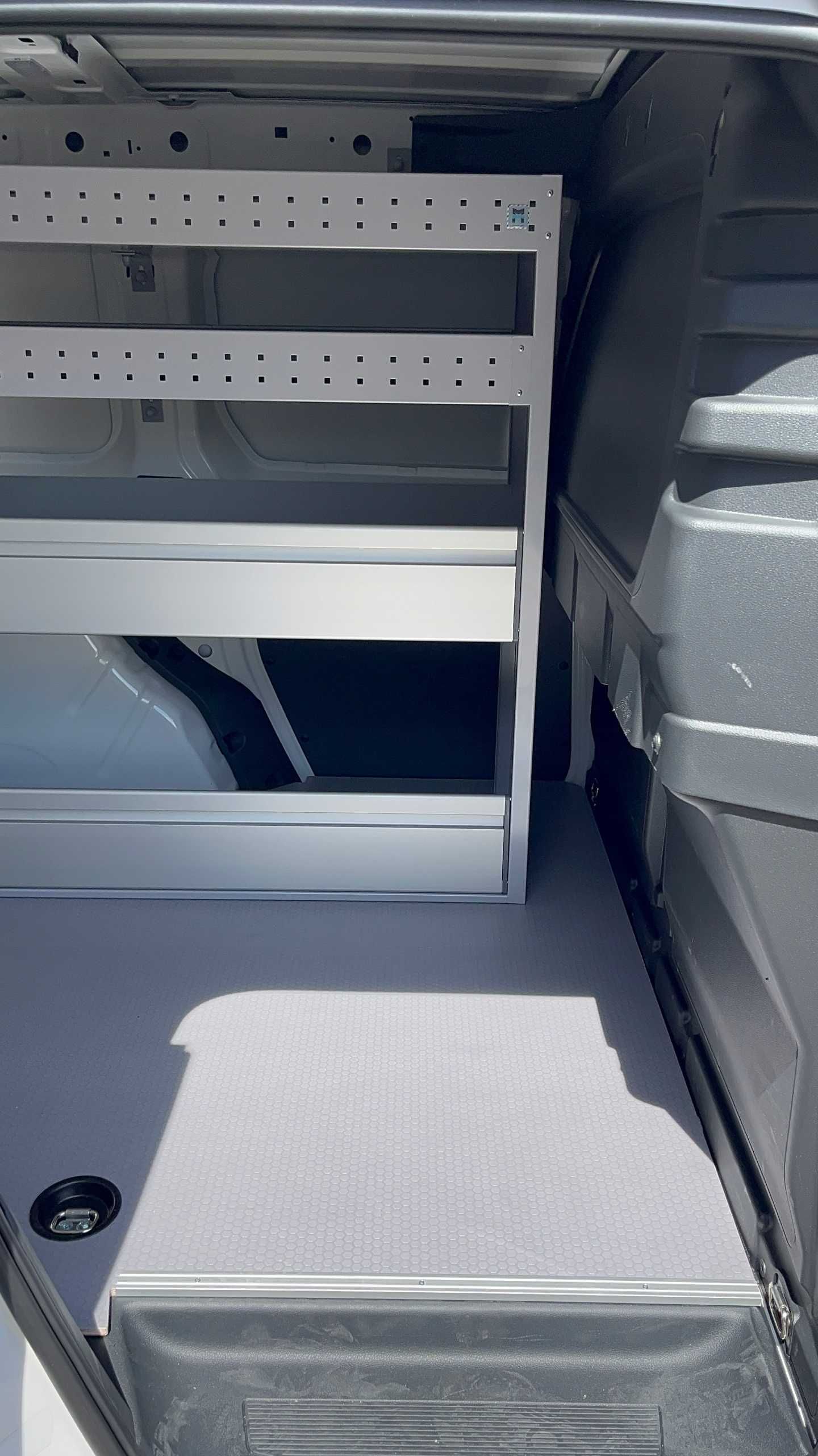 Zabudowa serwisowa regał samochodowy MobilTech CItan Express Caddy