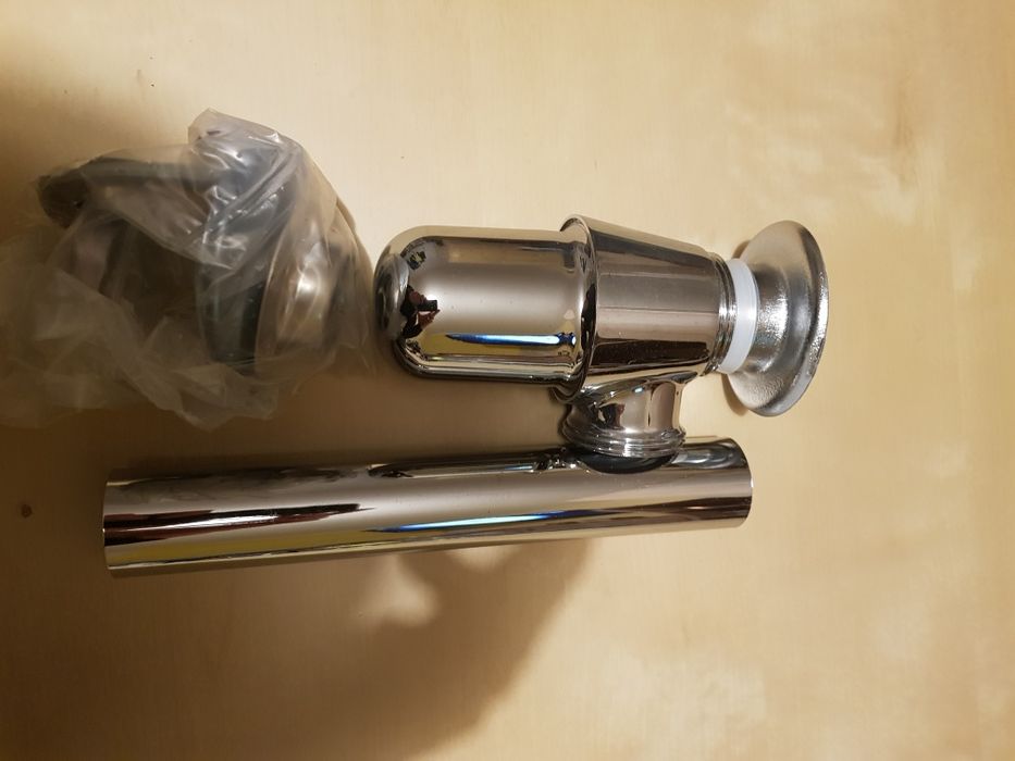Sprzedam nowy syfon umywalkowy chromowany firmy Viega