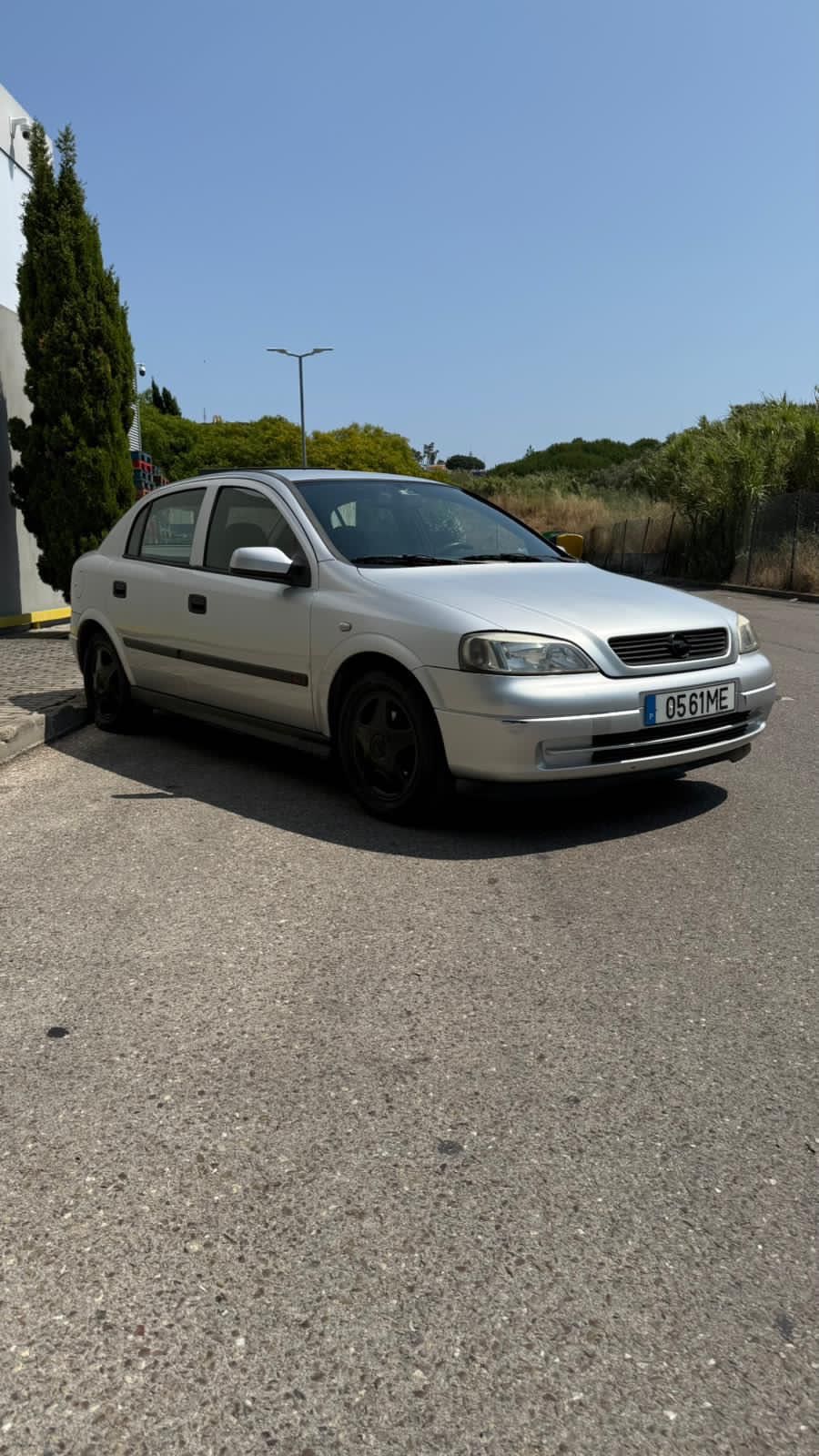 Astra vendo ou troco por moto
