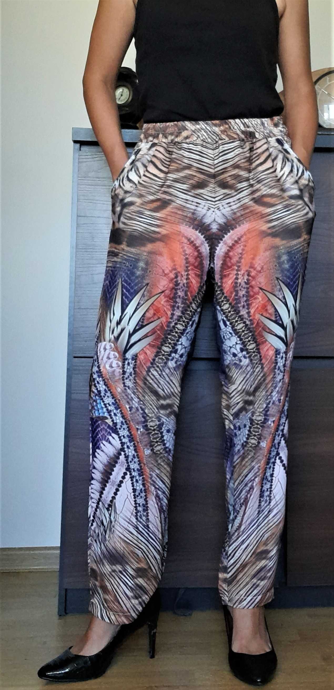 Wzorzyste spodnie z gumką, wzory zwierzęce/egzotyczne, mix wzorów,4XL