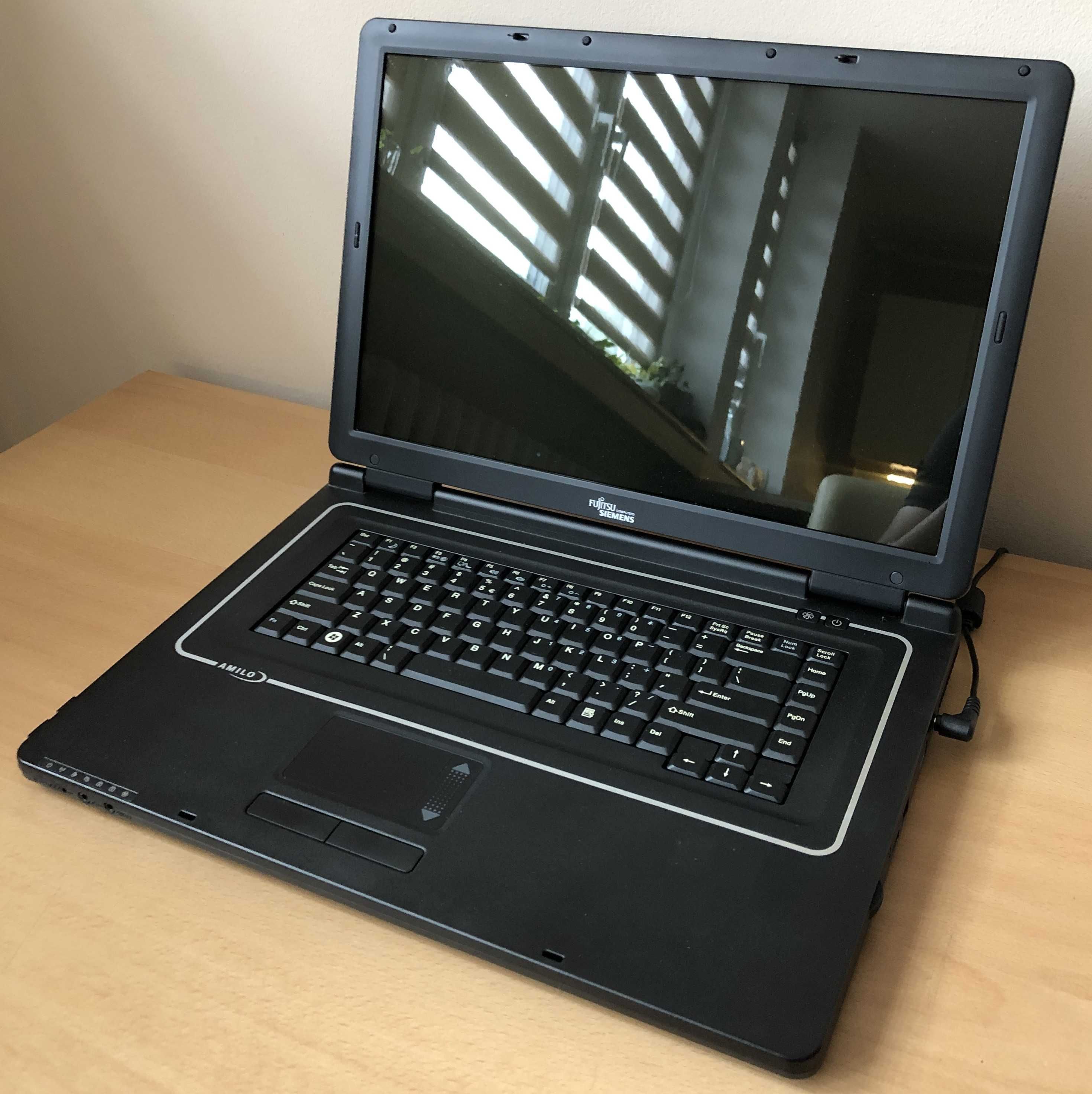 Laptop 17 cali, dysk SSD - Fujitsu Siemens Li 1818 - Chorzów