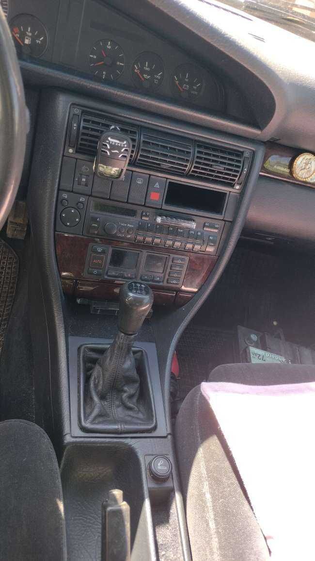 Audi 100 C4 maska drzwi zderzak klapa lampy tapicerka części