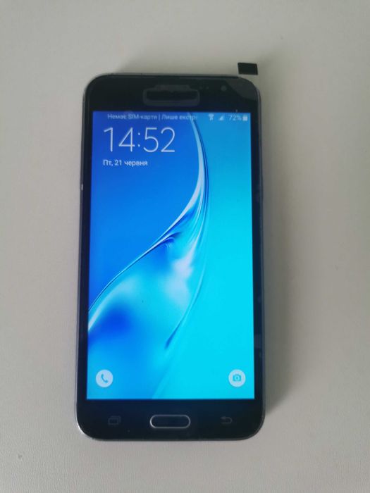Samsung Galaxy J3 2016 J320H чорний