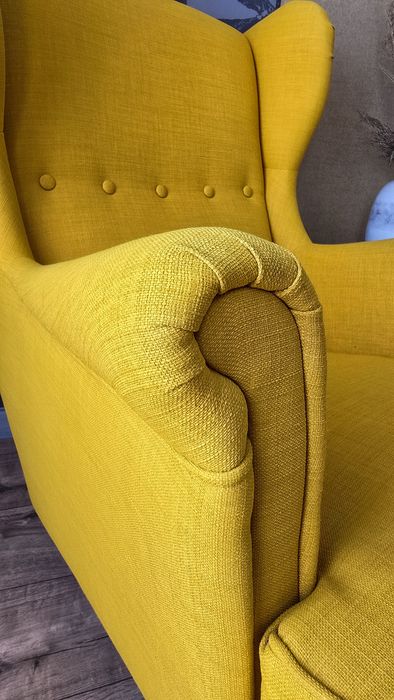 Fotel uszak i podnóżek Ikea