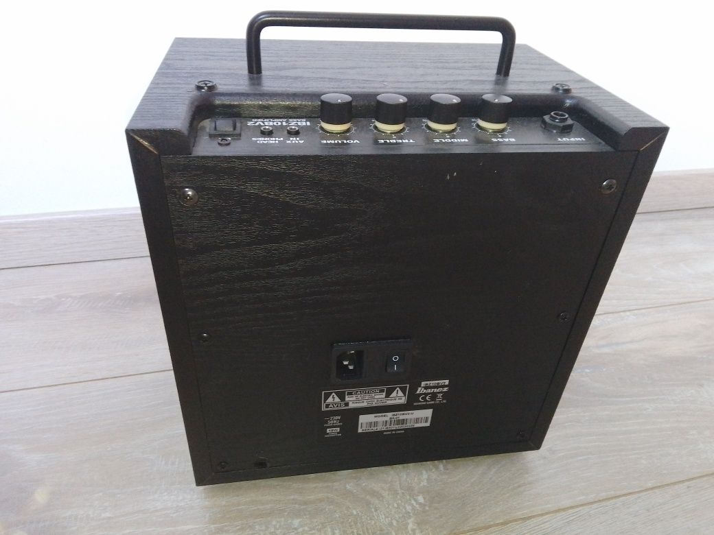 Wzmacniacz basowy Ibanez IBZ10B v2