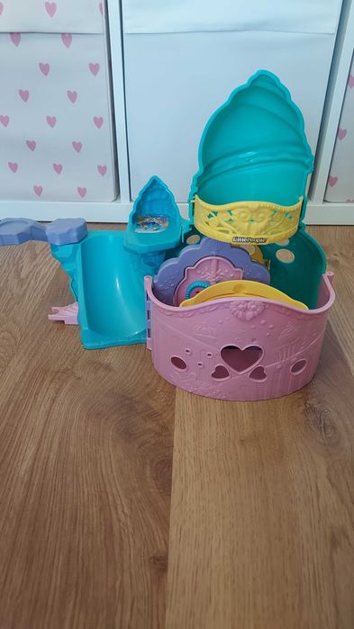 Domek,zamek Little People