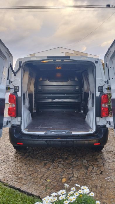 Oportunidade de negócio Citroēn Jumpy 120cv
