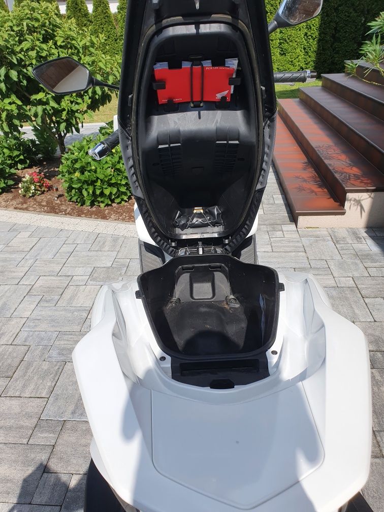 Honda PCX  2021 ABS HSTC Led smart key Forza N MAX