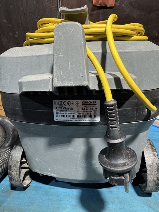 Продам пылесос Karcher T 7\1 Classic
