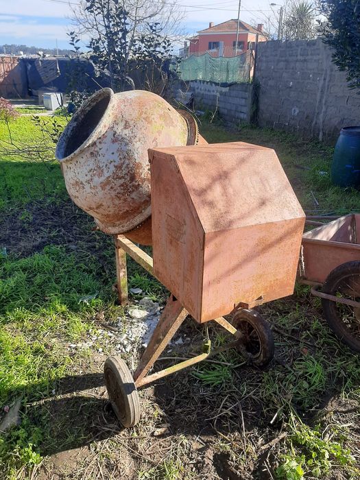 Betoneira em bom estado