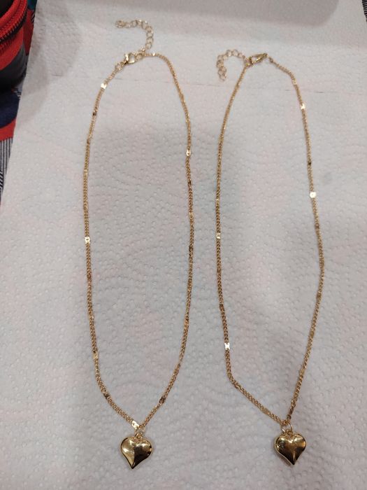 15€ Cordão e pingente de coração, banhado a ouro 24k entrego Rio Tinto
