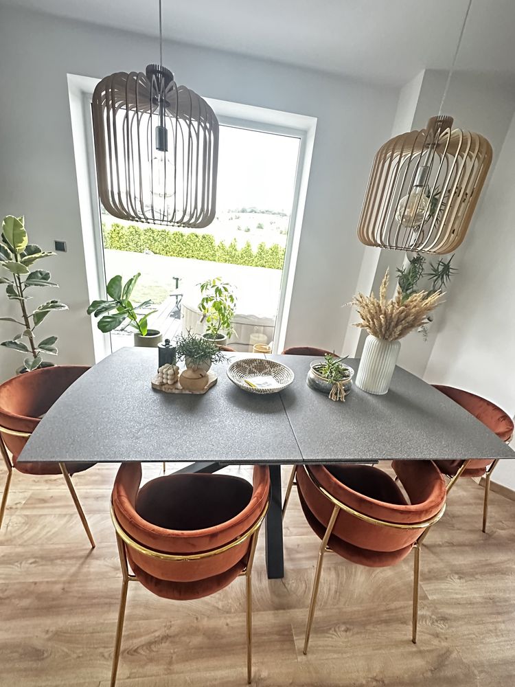 Piękny masywny stół do salonu ogrodu żywica duży rozkładany beton