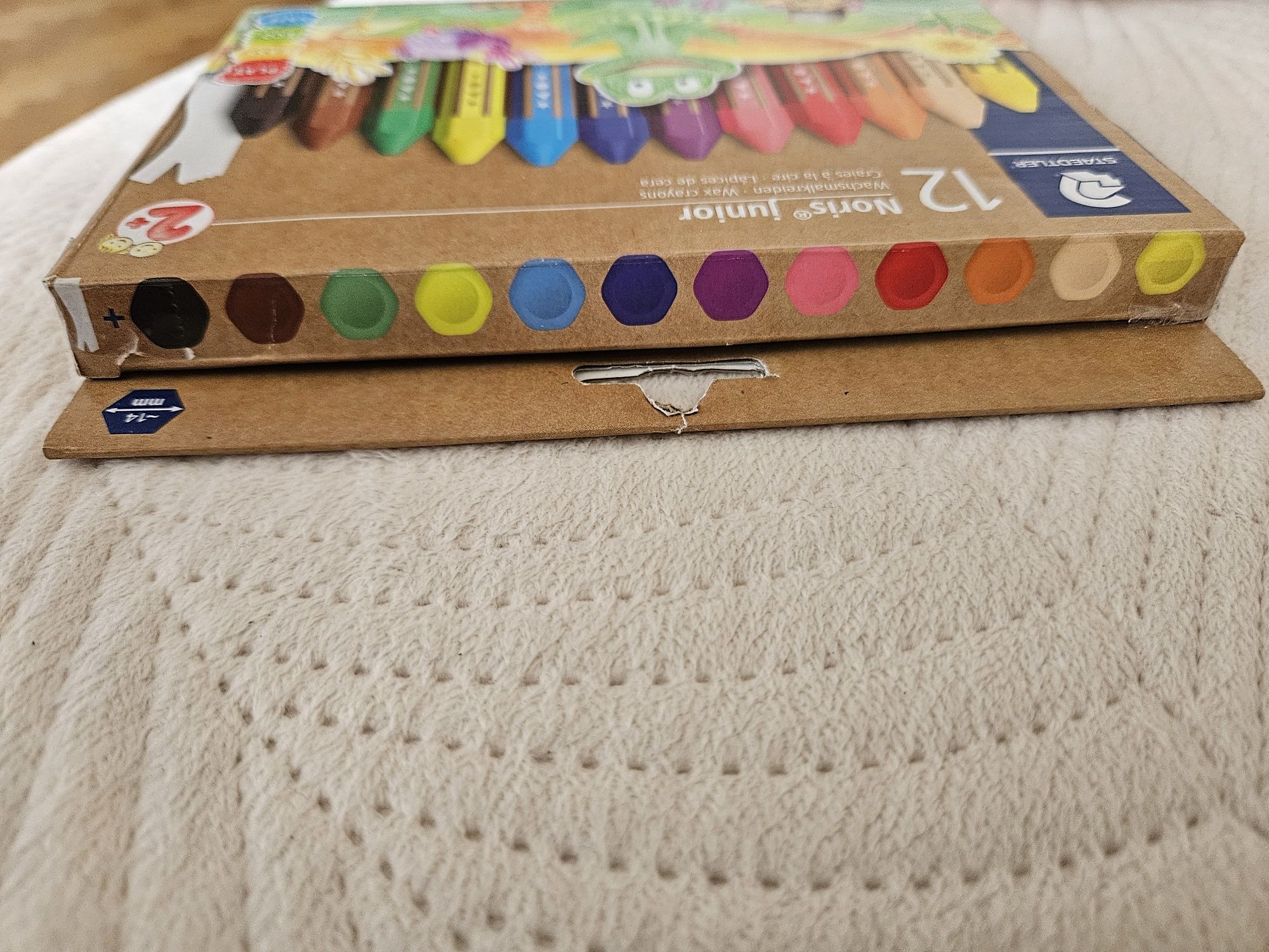 Nowe Kredki świecowe Staedtler 12 szt